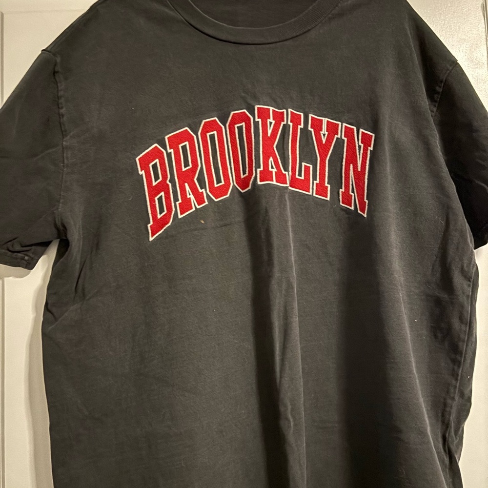 Brandy Melville Men's Charcoal Tee with Red Brooklyn Print